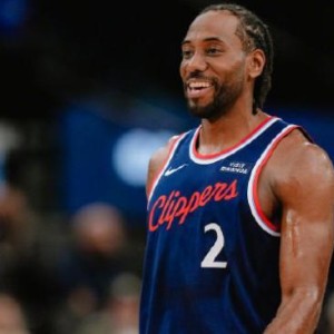 S15下注网站-战神卡，伦纳德出场32分钟&amp;amp;20中15爆砍45分5板5助，正负值+41